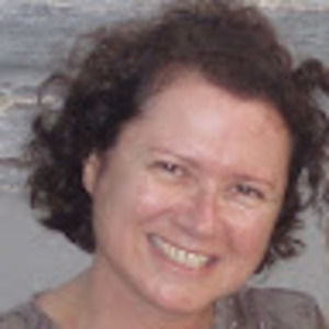 Meet your Posher, Pauline